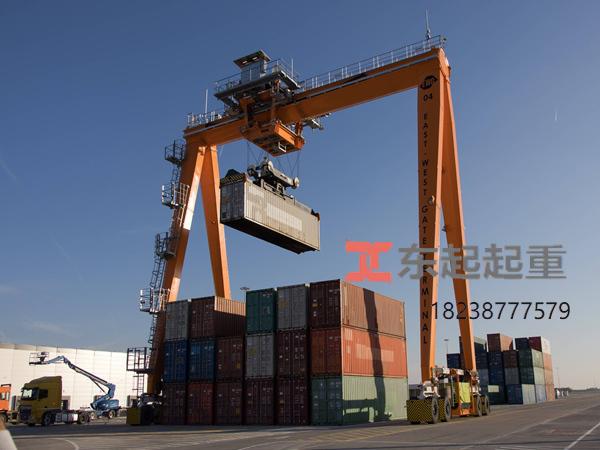 集装箱专用龙门起重机班前或交接班检查